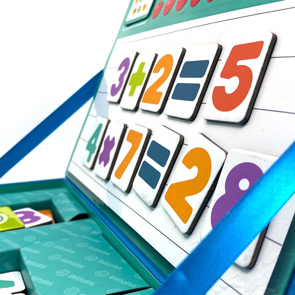 Μαγνητικό σετ: "παίζω με τους αριθμούς και μαθαίνω τις πράξεις"