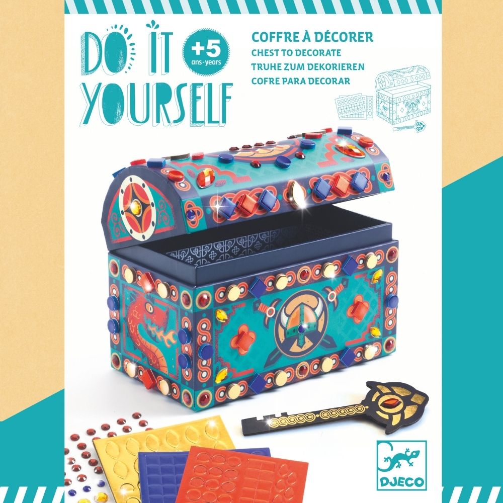 Διακοσμώ σεντούκι πολύτιμων αντικειμένων με κλειδί