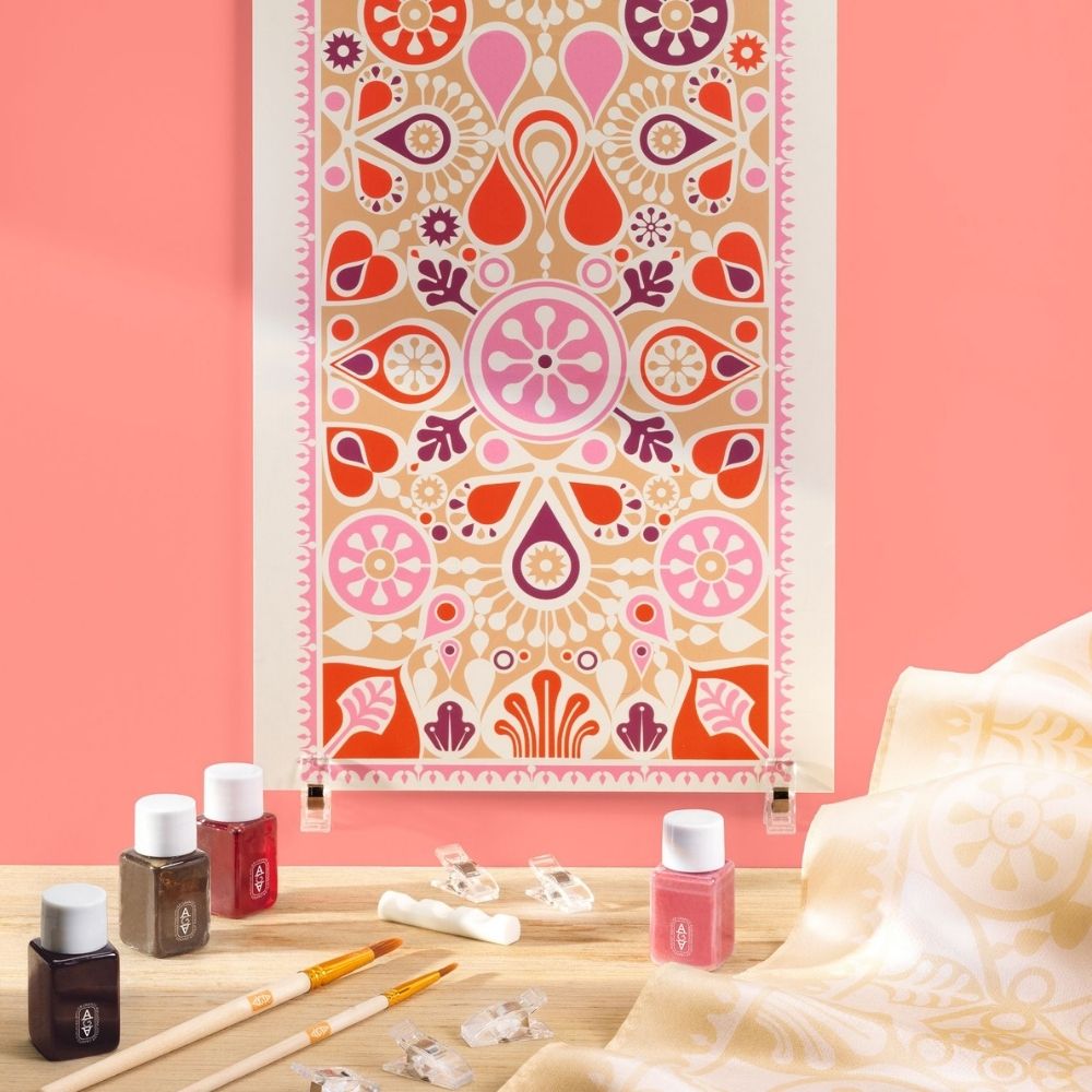 Ζωγραφική σε μετάξι "Πέταλα"