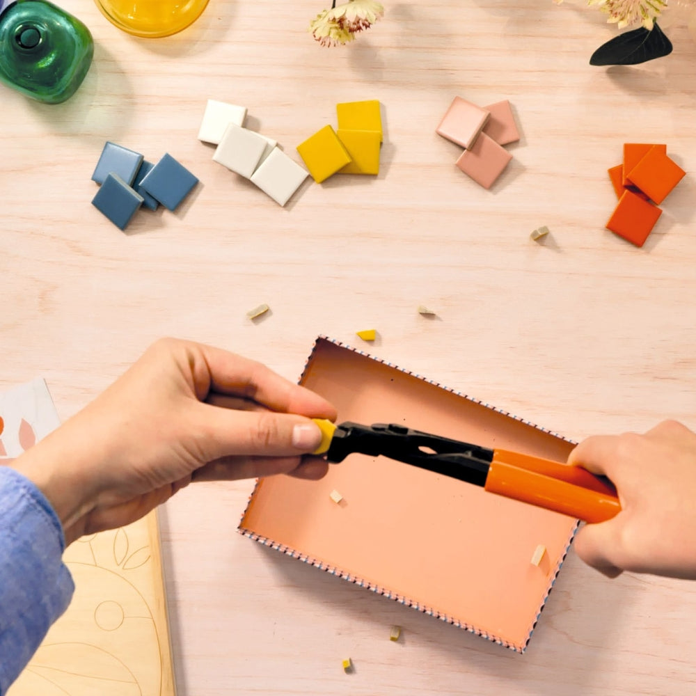 Σετ ψηφιδωτού σε ξύλινη βάση "Πεταλούδα"