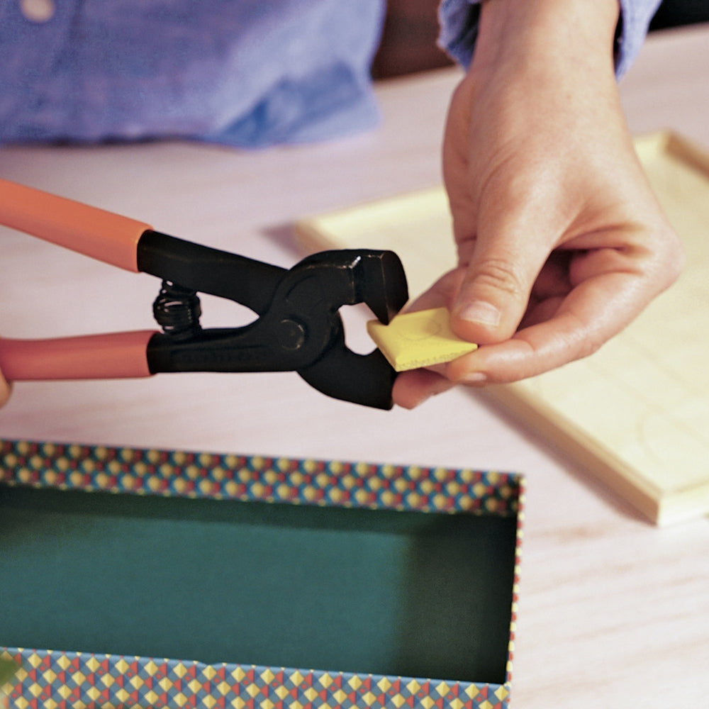 Σετ ψηφιδωτού σε ξύλινη βάση "Παγώνι"