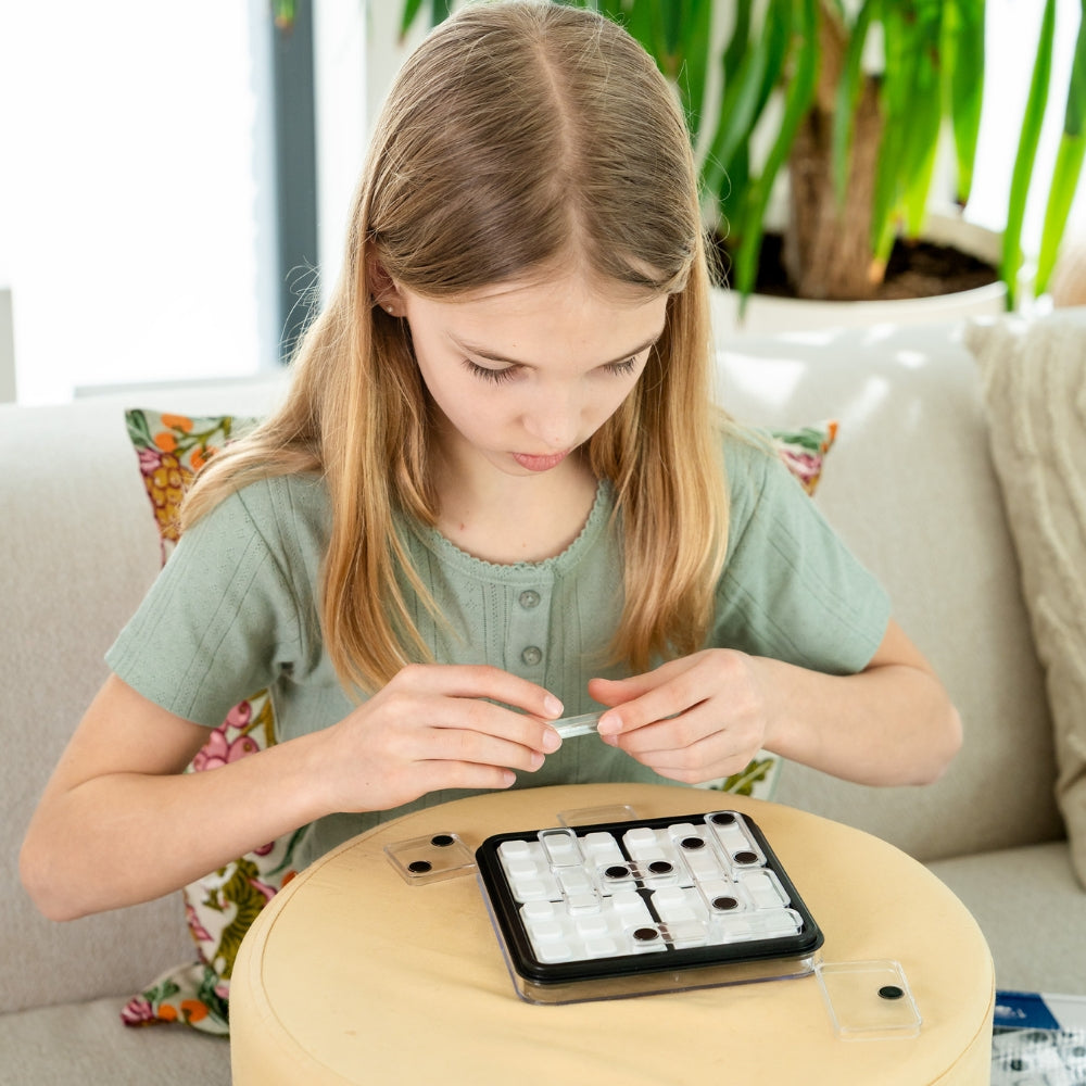 Smartgames επιτραπέζιο "Το Μυστήριο των Ζαριών"