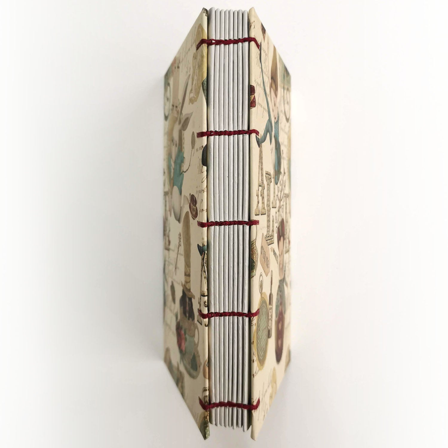 Χειροποίητo Σημειωματάριo με Βυζαντινή Βιβλιοδεσία - Αλίκη στη Χώρα των Θαυμάτων