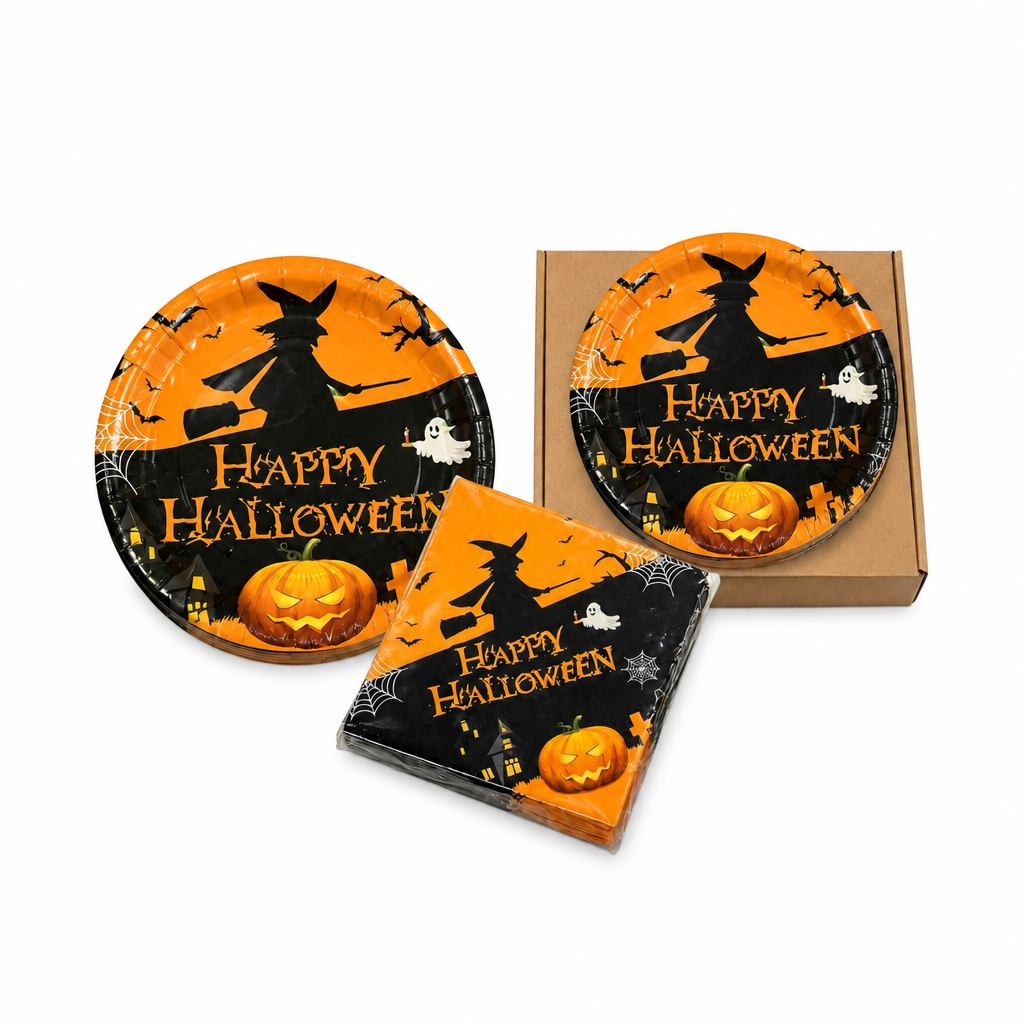 Σετ πάρτι Halloween με πιατάκια και χαρτοπετσέτες σε λευκό φόντο